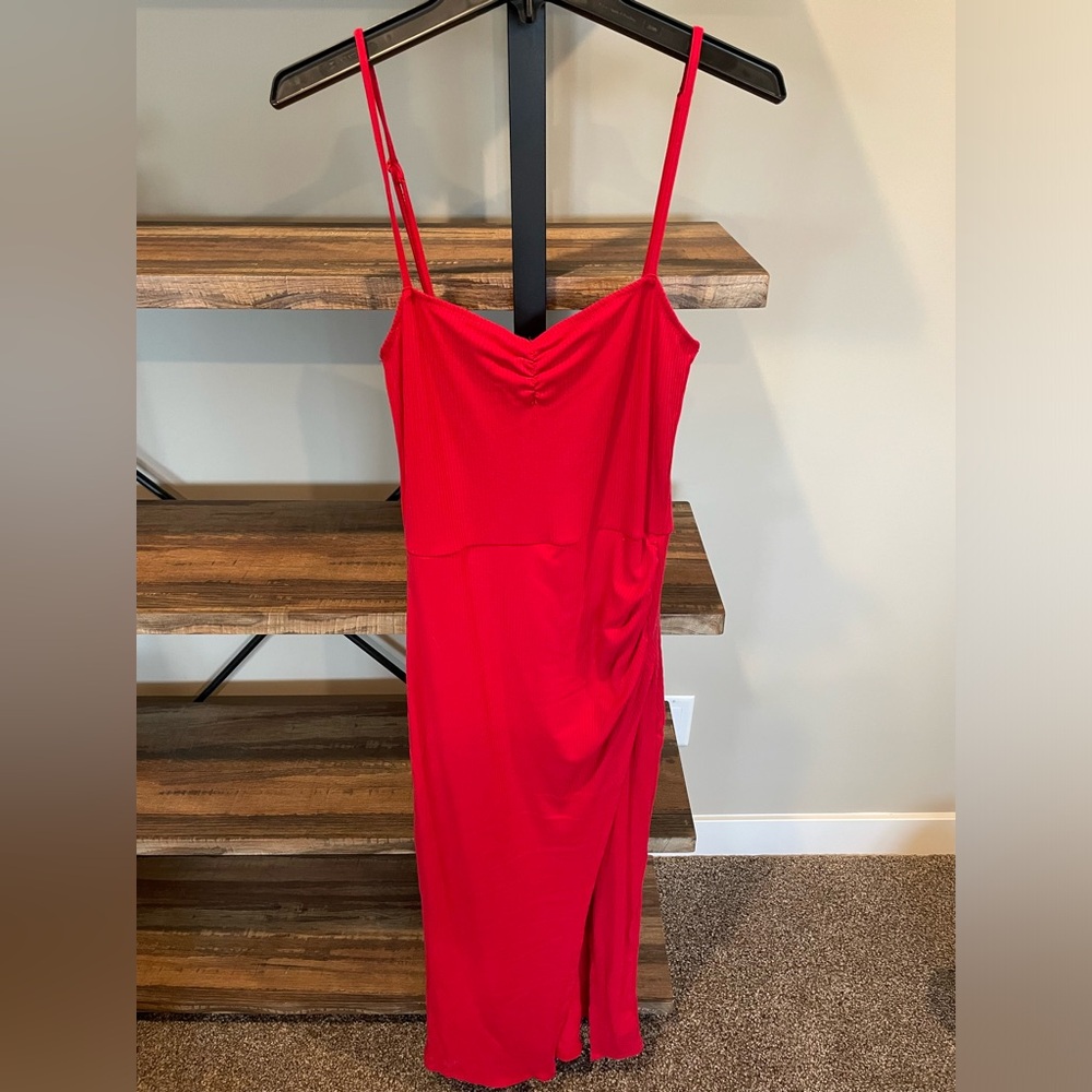 Red Slinky Speghetti Strap Dress